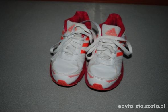 Nike buciki na dziewczynke rozm 305