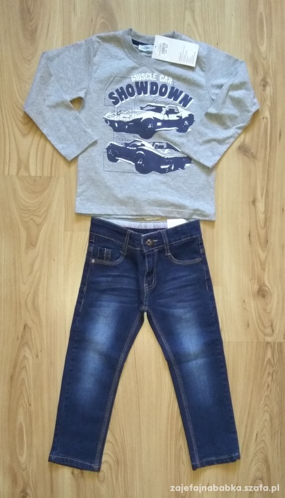 Bluzka z długim rękawem i jeansy chłopięce 104