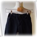 Spodnie H&M Czarne 146 cm 10 11 lat Slim Fit Dzins