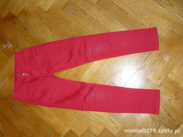 Czerwone spodnie jeansowe 134 140