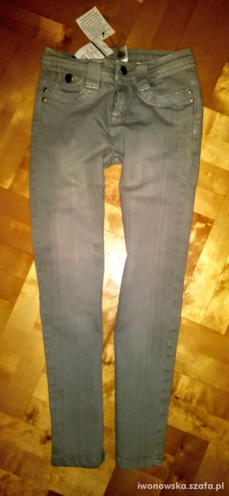 Szare siwe spodnie rurki jeans 9 lat Ethelaustin